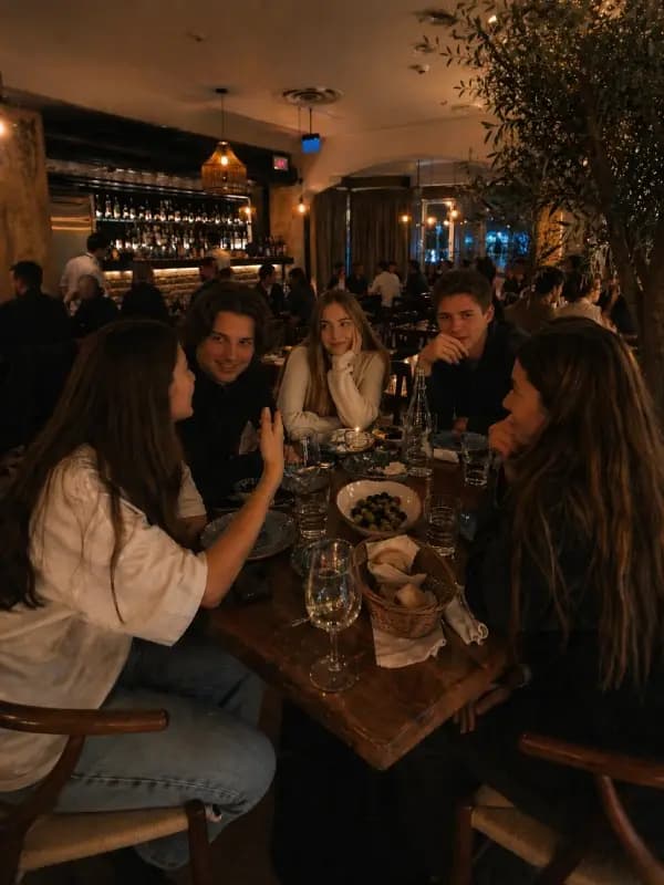 Живая встреча участников в заведении